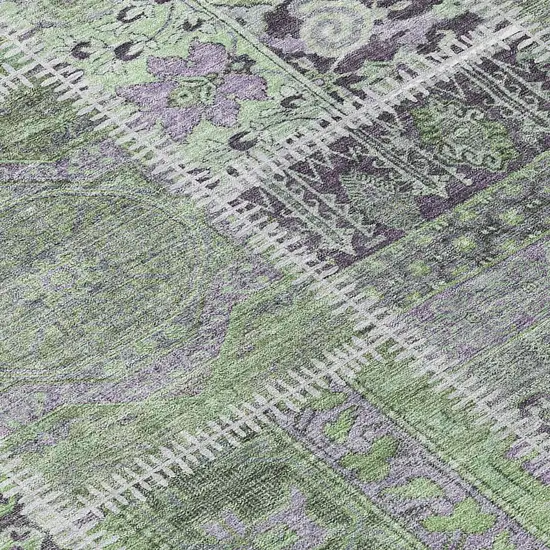8' Green And Charcoal Round Patchwork Washable Indoor Outdoor Area Rug Photo 7
