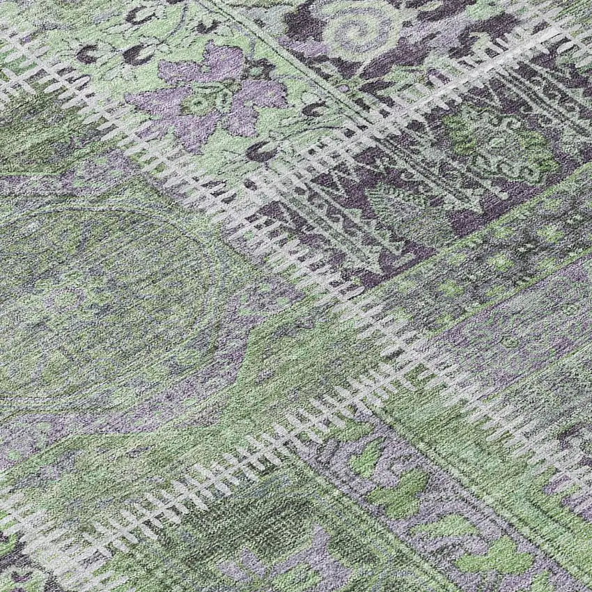 8' Green And Charcoal Round Patchwork Washable Indoor Outdoor Area Rug Photo 7