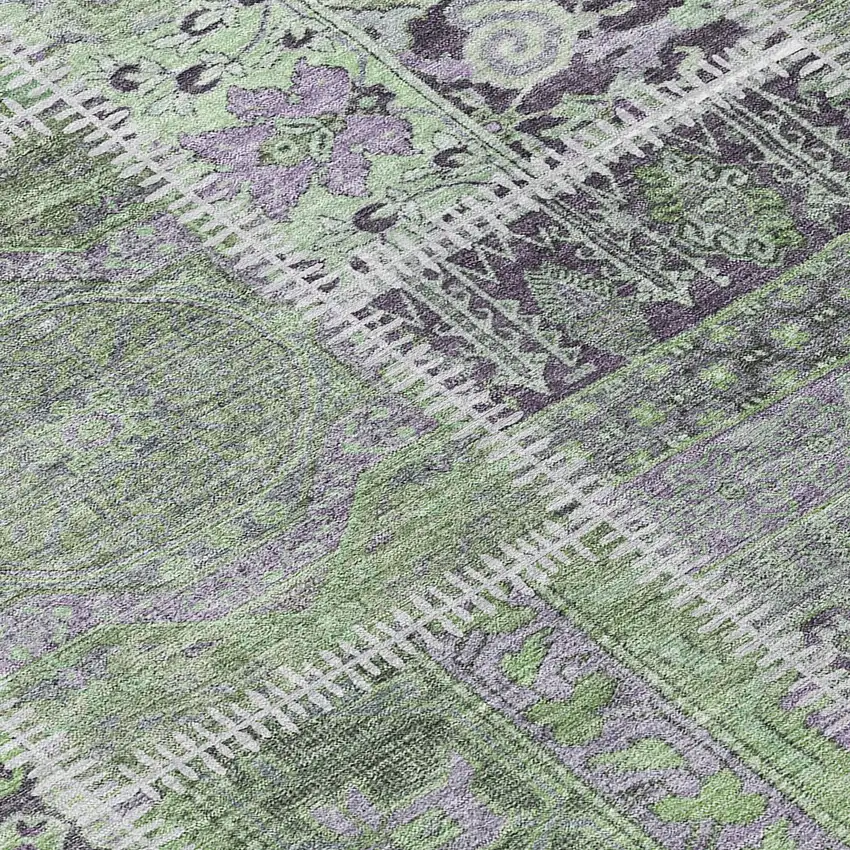 8' Green And Charcoal Round Patchwork Washable Indoor Outdoor Area Rug Photo 7