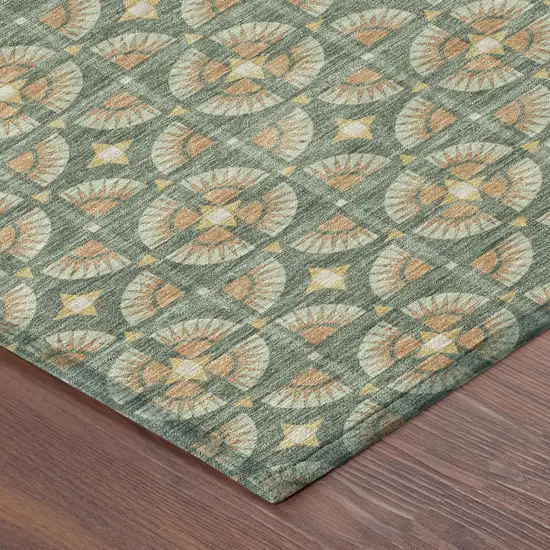 8' Green And Copper Round Geometric Washable Indoor Outdoor Area Rug Photo 5