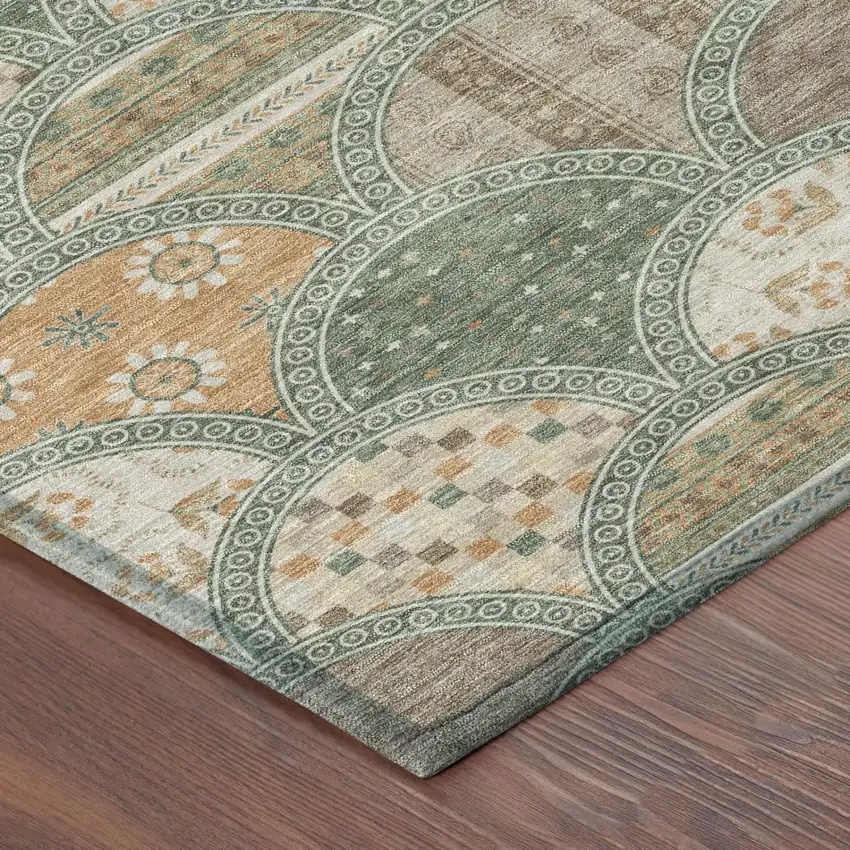 8' Green And Copper Round Geometric Washable Indoor Outdoor Area Rug Photo 3