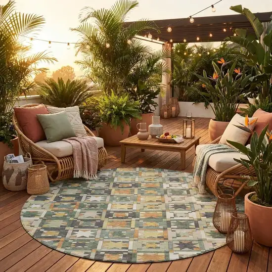 8' Green And Copper Round Patchwork Washable Indoor Outdoor Area Rug Photo 1