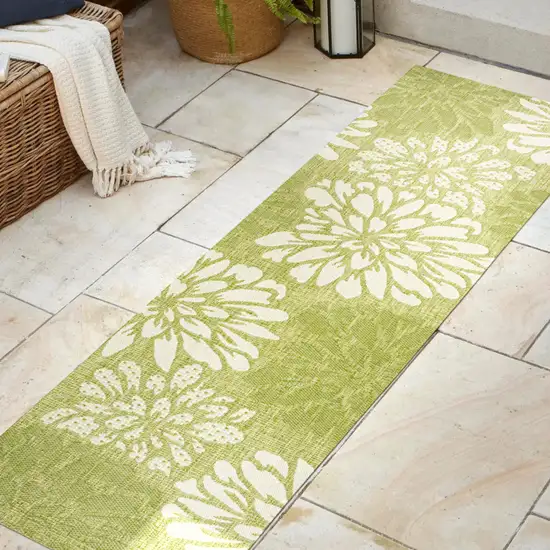 10' Green And Cream Floral Indoor Outdoor Runner Rug Photo 5