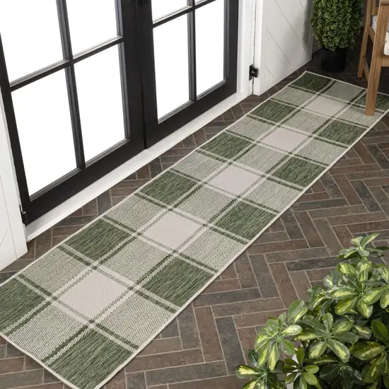 8' Green And Cream Gingham Indoor Outdoor Runner Rug Photo 5