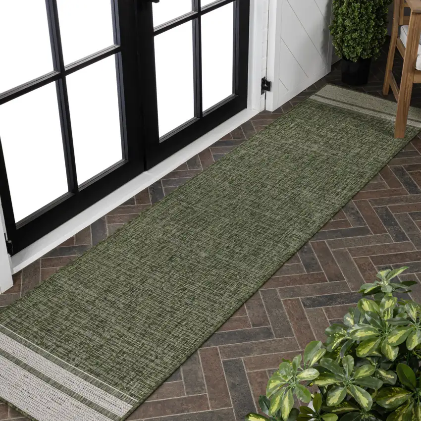 8' Green And Cream Indoor Outdoor Runner Rug Photo 3
