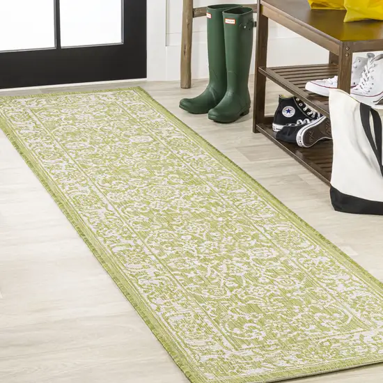 8' Green And Cream Medallion Indoor Outdoor Runner Rug Photo 4
