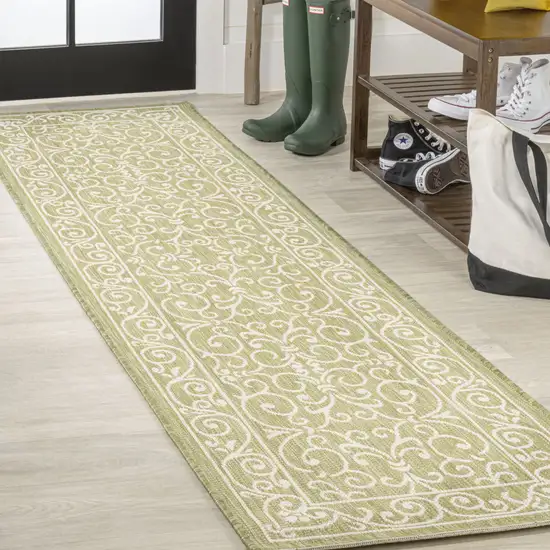 10' Green And Cream Medallion Indoor Outdoor Runner Rug Photo 4