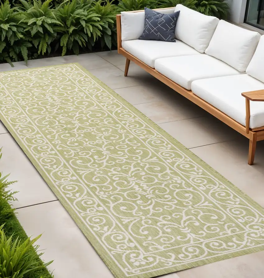 8' Green And Cream Medallion Indoor Outdoor Runner Rug Photo 1