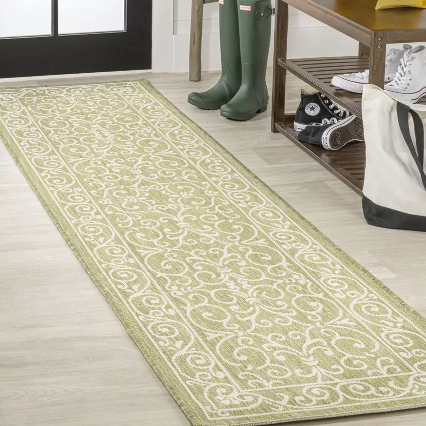 8' Green And Cream Medallion Indoor Outdoor Runner Rug Photo 4