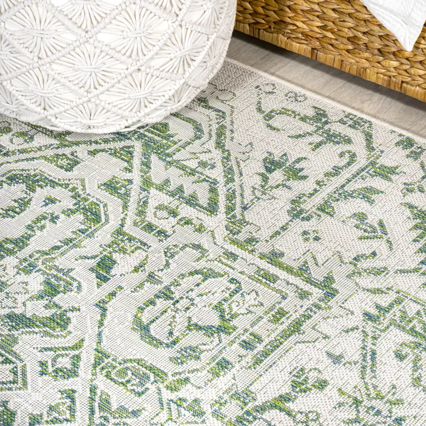 10' Green And Cream Medallion Indoor Outdoor Runner Rug Photo 8