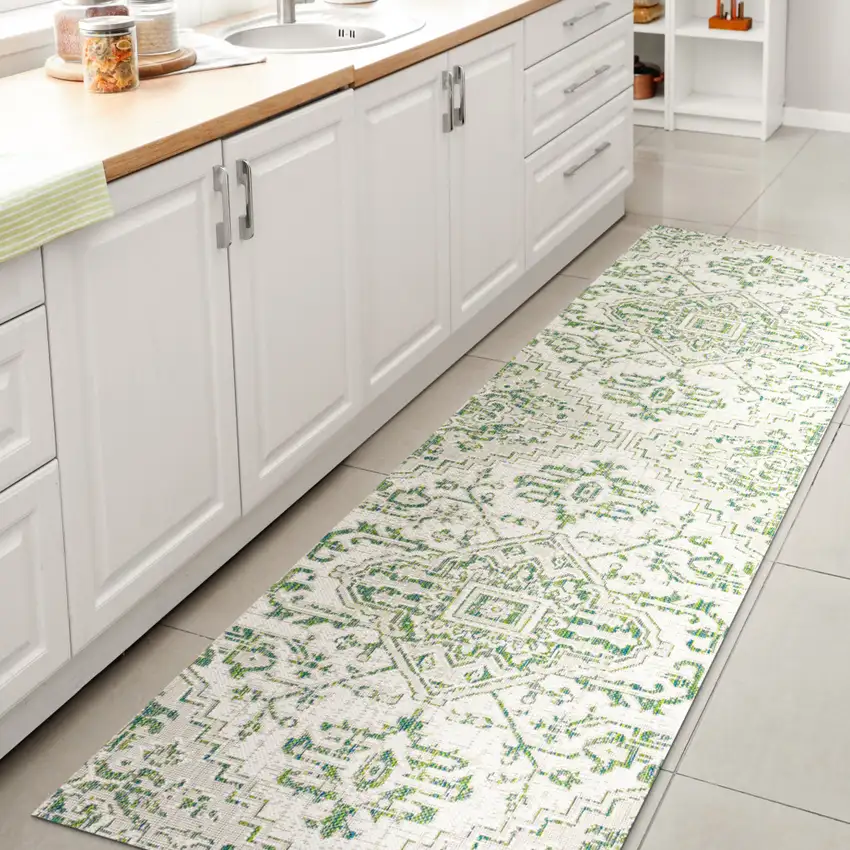 8' Green And Cream Medallion Indoor Outdoor Runner Rug Photo 6