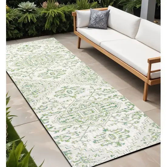 8' Green And Cream Medallion Indoor Outdoor Runner Rug Photo 1