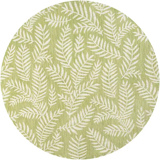 5' Green And Cream Round Floral Indoor Outdoor Area Rug Photo 1