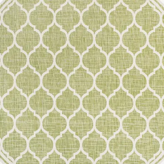 5' Green And Cream Round Geometric Indoor Outdoor Area Rug Photo 2