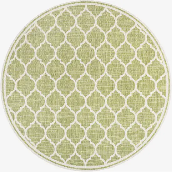 5' Green And Cream Round Geometric Indoor Outdoor Area Rug Photo 1