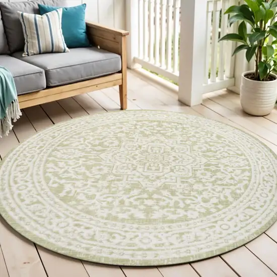 5' Green And Cream Round Medallion Indoor Outdoor Area Rug Photo 1
