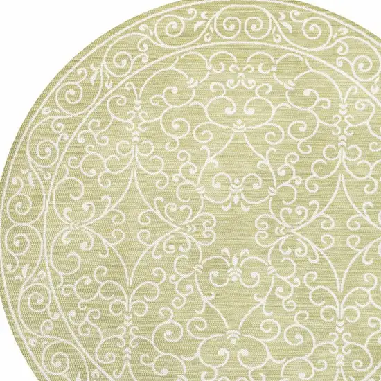 5' Green And Cream Round Medallion Indoor Outdoor Area Rug Photo 2