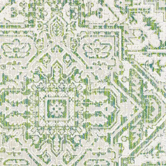 5' Green And Cream Round Medallion Indoor Outdoor Area Rug Photo 3