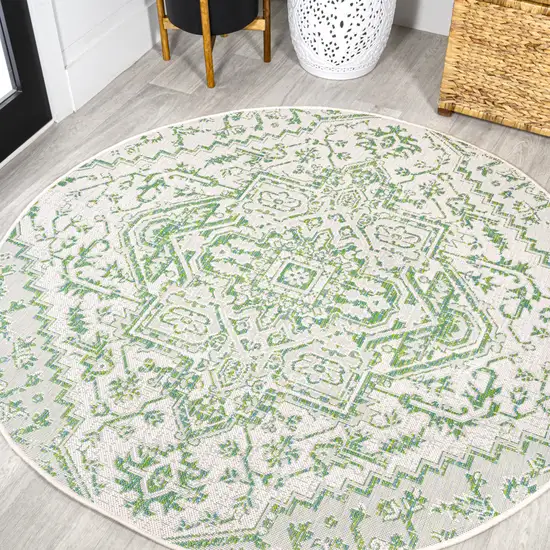 5' Green And Cream Round Medallion Indoor Outdoor Area Rug Photo 5