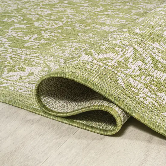 5' Green And Cream Square Medallion Indoor Outdoor Area Rug Photo 9