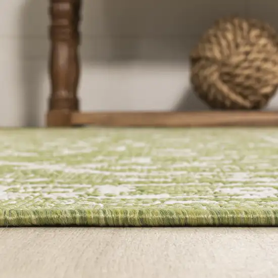 5' Green And Cream Square Medallion Indoor Outdoor Area Rug Photo 7