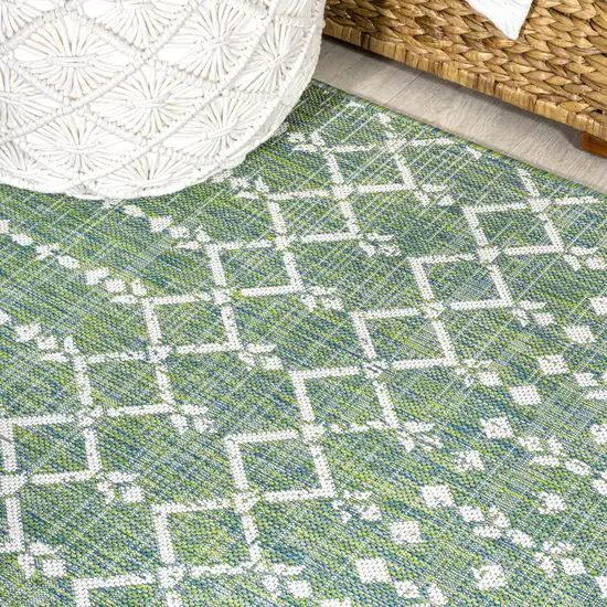 5' Green And Cream Square Trellis Indoor Outdoor Area Rug Photo 8