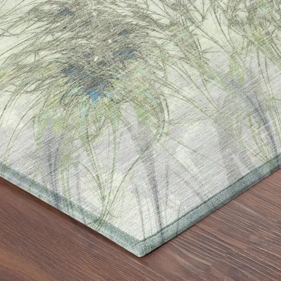 8' Green And Fern Green Round Oriental Washable Indoor Outdoor Area Rug Photo 4