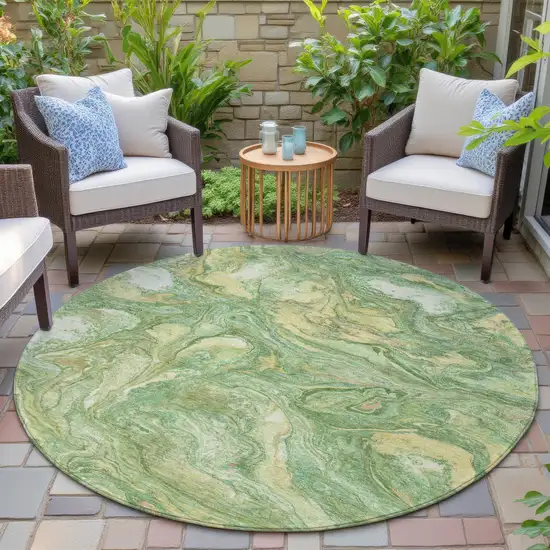 8' Green And Gold Round Abstract Washable Indoor Outdoor Area Rug Photo 5