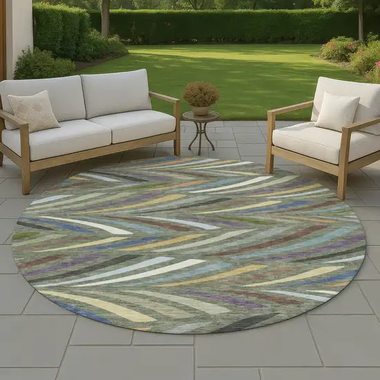 8' Green And Gold Round Abstract Washable Indoor Outdoor Area Rug Photo 4