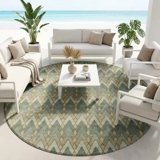 8' Green And Gold Round Geometric Washable Indoor Outdoor Area Rug Photo 1