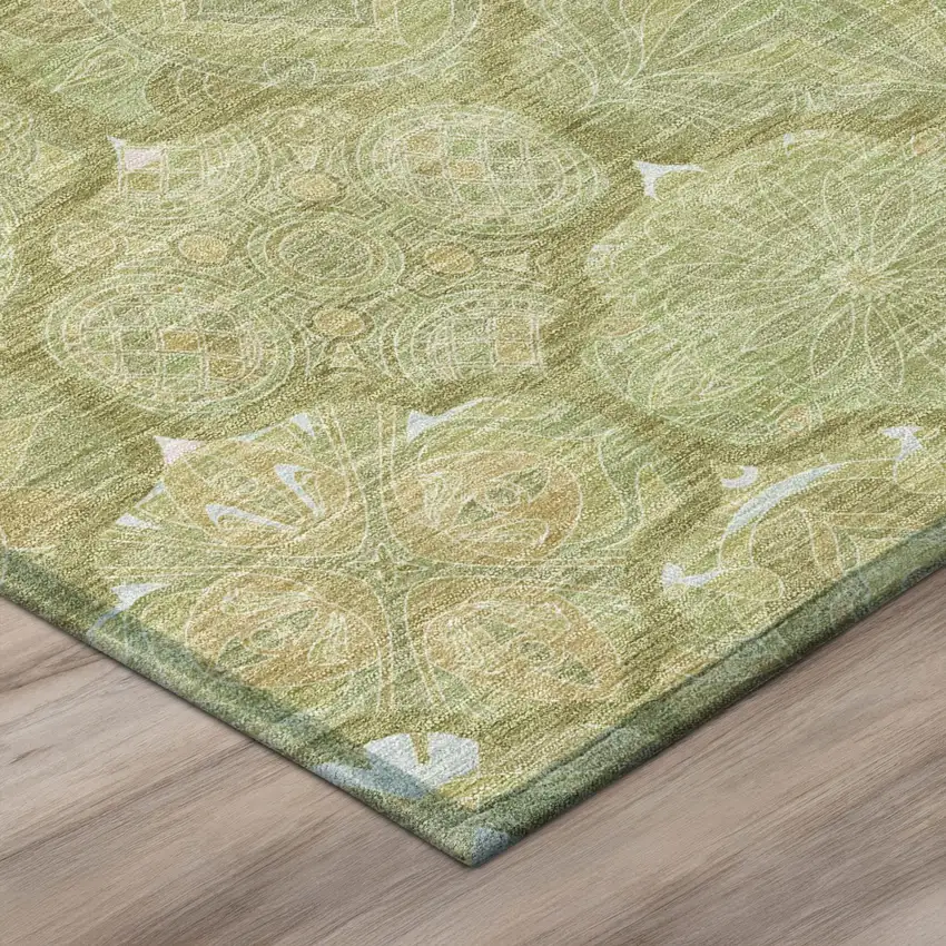 8' Green And Gold Round Ogee Washable Indoor Outdoor Area Rug Photo 5