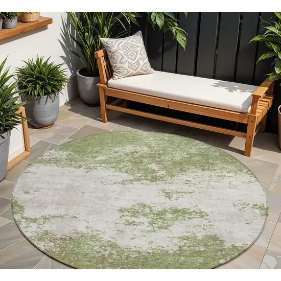 8' Green And Gray Round Abstract Washable Indoor Outdoor Area Rug Photo 1