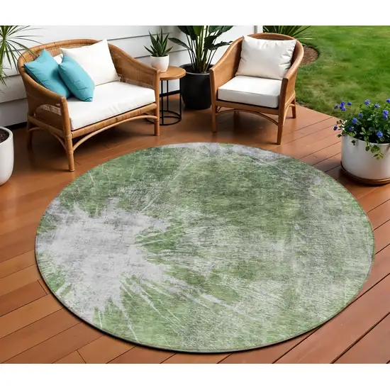 8' Green And Gray Round Abstract Washable Indoor Outdoor Area Rug Photo 1