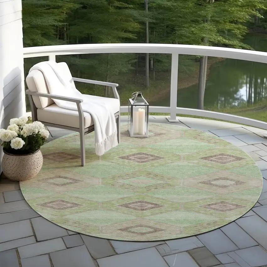 8' Green And Gray Round Aztec Washable Indoor Outdoor Area Rug Photo 6