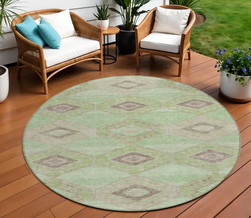 8' Green And Gray Round Aztec Washable Indoor Outdoor Area Rug Photo 2
