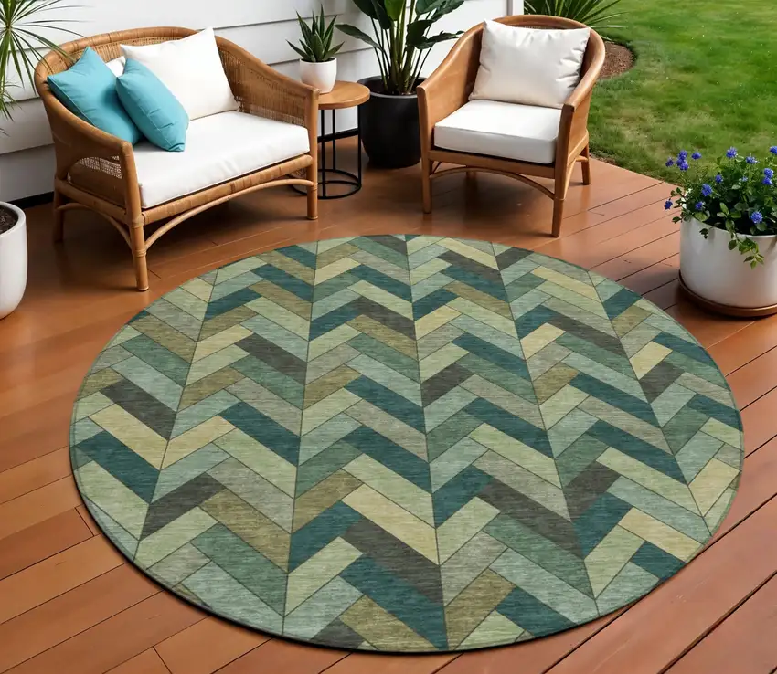 8' Green And Gray Round Geometric Washable Indoor Outdoor Area Rug Photo 1