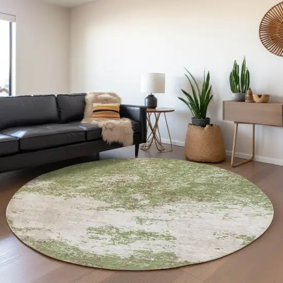 8' Green And Ivory Abstract Washable Round Rug With UV Protection Photo 4
