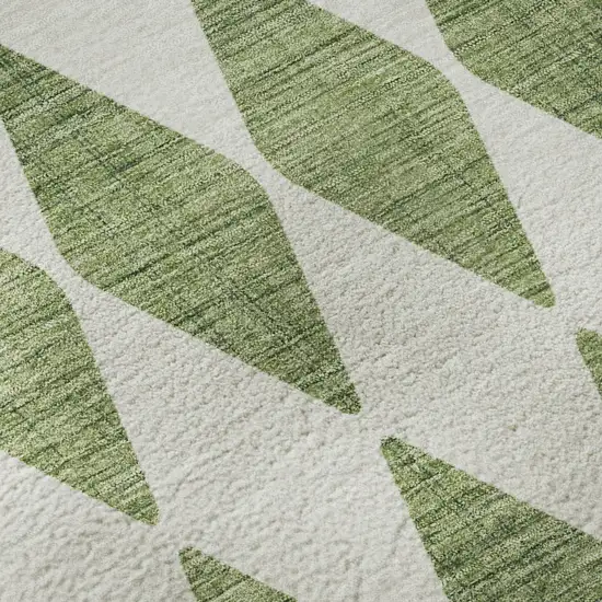 8' Green And Ivory Diamond Washable Round Rug With UV Protection Photo 9