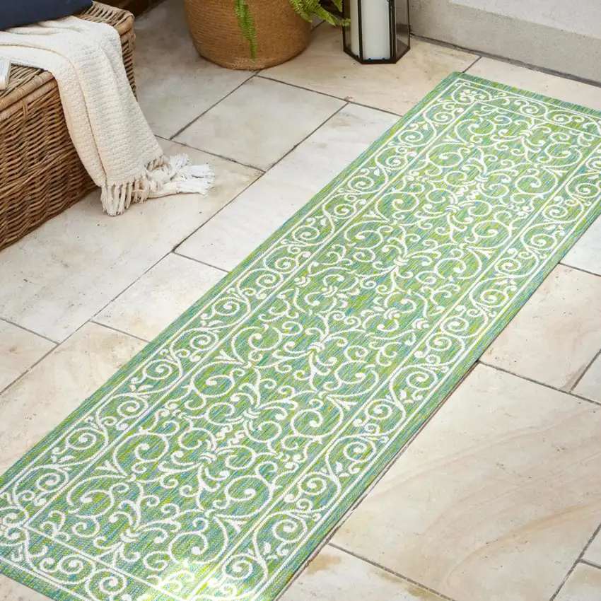 8' Green And Ivory Medallion Indoor Outdoor Runner Rug Photo 5