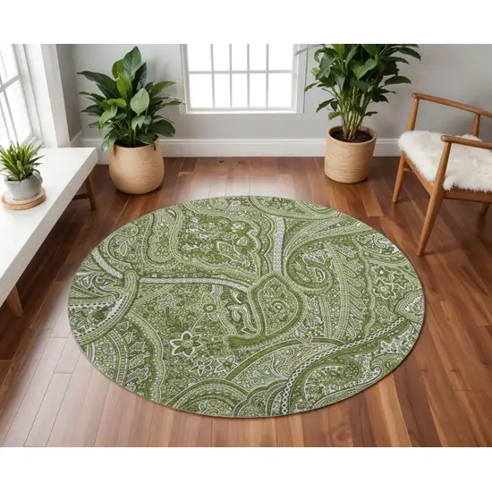 8' Green And Ivory Paisley Washable Round Rug With UV Protection Photo 2