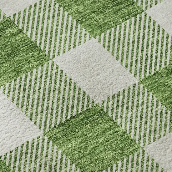 8' Green And Ivory Plaid Washable Round Rug With UV Protection Photo 8