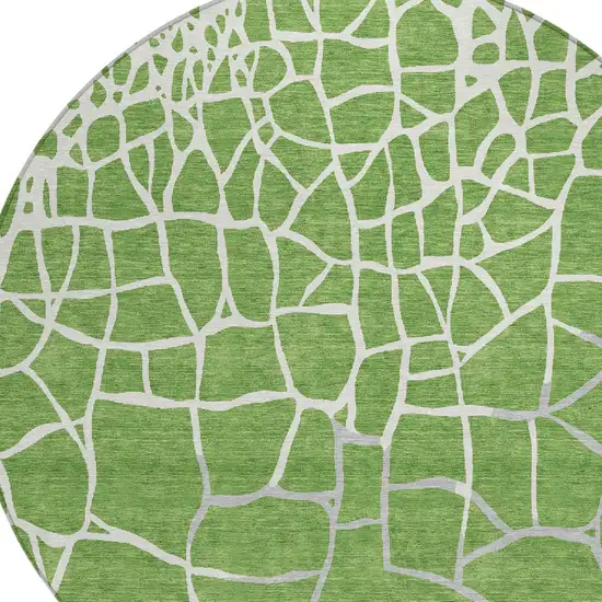 8' Green And Ivory Round Abstract Washable Indoor Outdoor Area Rug Photo 5
