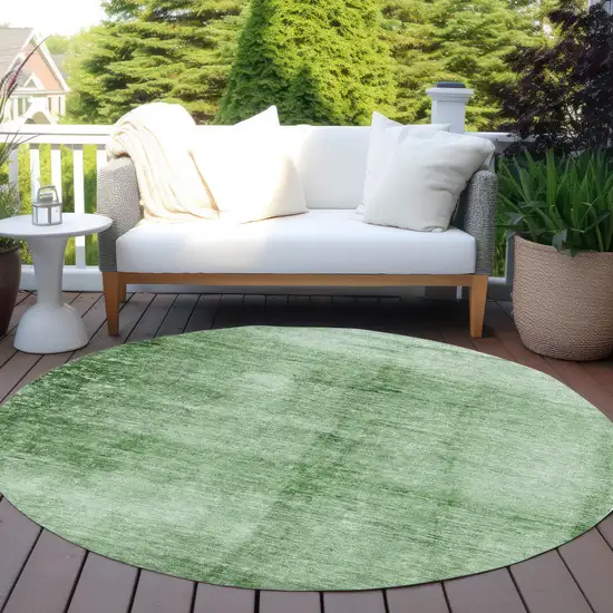 8' Green And Ivory Round Abstract Washable Indoor Outdoor Area Rug Photo 5