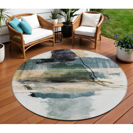 8' Green And Ivory Round Abstract Washable Indoor Outdoor Area Rug Photo 2