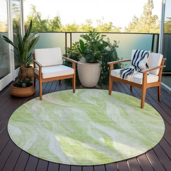8' Green And Ivory Round Abstract Washable Indoor Outdoor Area Rug Photo 6