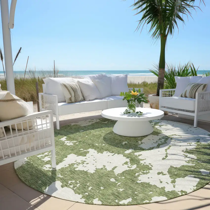 8' Green And Ivory Round Abstract Washable Indoor Outdoor Area Rug Photo 6