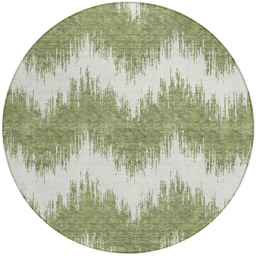 8' Green And Ivory Round Chevron Washable Indoor Outdoor Area Rug Photo 5