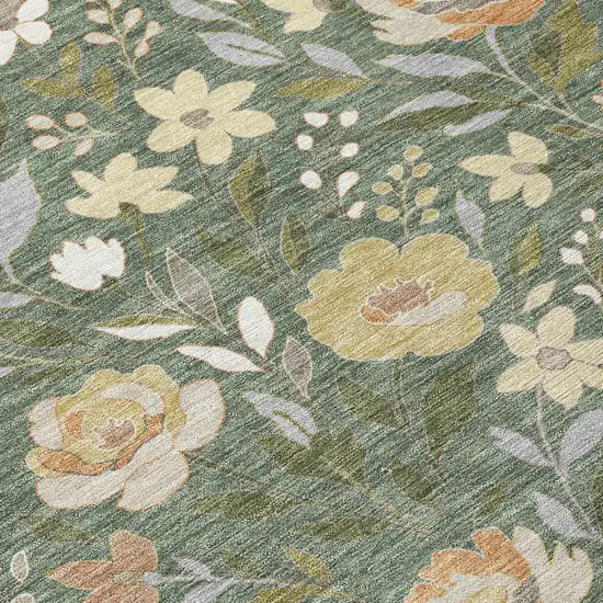 8' Green And Ivory Round Floral Washable Indoor Outdoor Area Rug Photo 7