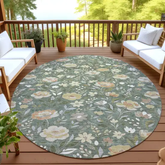 8' Green And Ivory Round Floral Washable Indoor Outdoor Area Rug Photo 4