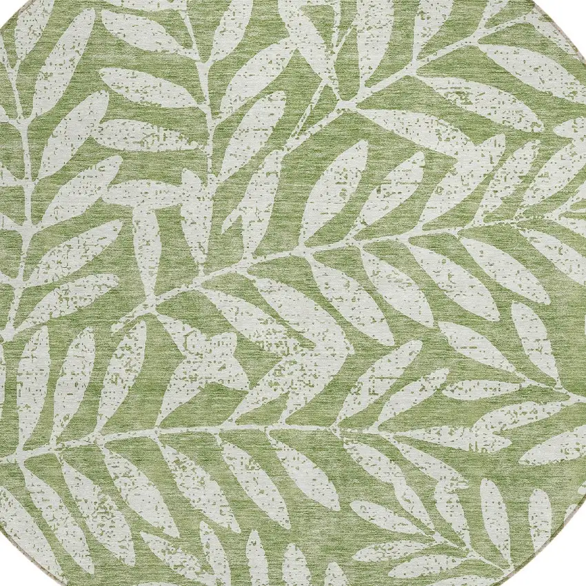 8' Green And Ivory Round Floral Washable Indoor Outdoor Area Rug Photo 4